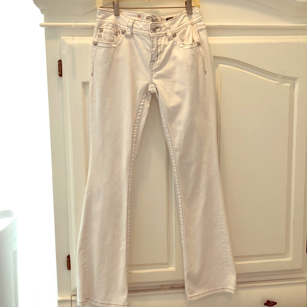 Summer white Miss Me Jeans!